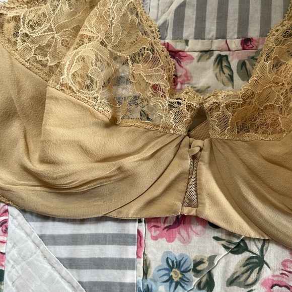 LA PERLA 34 DD-E YELLOW GOLDISH LACE BRA - Picture 2 of 9